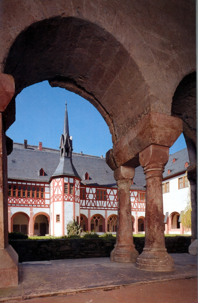 2007/04(April-May-Germany-Italy-Scotland)/05(Eberbach Monastery)/800x600_2007-05-05-26-Eberbach-Monastery.jpg